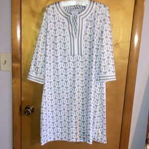 Gretchen Scott Designs White and Gray Patterned Dress size L